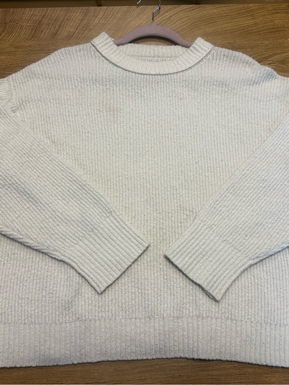 American Eagle Cream Cable Knit Sweater Size L
